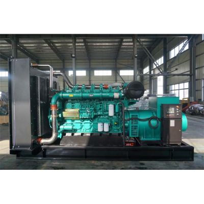 1000kw玉柴柴油發(fā)電機(jī)組-玉柴6缸柴油機(jī)YC6C1520-D31柴油發(fā)電機(jī)組,缸徑/行程：200/210mm,柴油發(fā)電機(jī)組水冷發(fā)動(dòng)機(jī)功率1118KW,柴油發(fā)電機(jī)組配套馬拉松斯坦福發(fā)電機(jī)。廠價(jià)直銷歡迎選購(gòu)：13773399855。