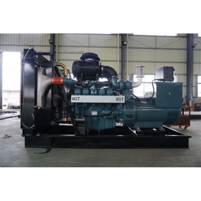 120kw斗山大宇柴油發電機組-斗山大宇6缸柴油機DP086TA柴油發電機組,缸徑/行程：111/139mm,柴油發電機組水冷發動機功率152KW,柴油發電機組配套馬拉松斯坦福發電機。廠價直銷歡迎選購：13773399855。